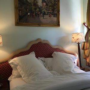 Queen Suite